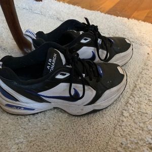 Nike monarch tennis shoes